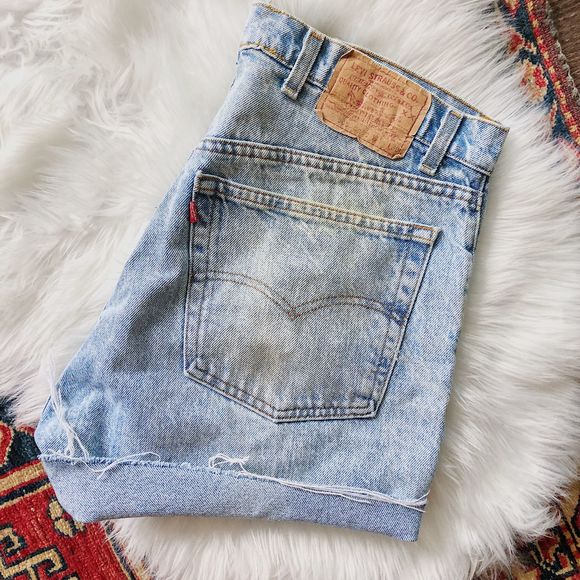 Levi's Pants - ‼️BLACK FRIDAY BOGO FREE ALL ITEMS‼️ LEVI SHORTS